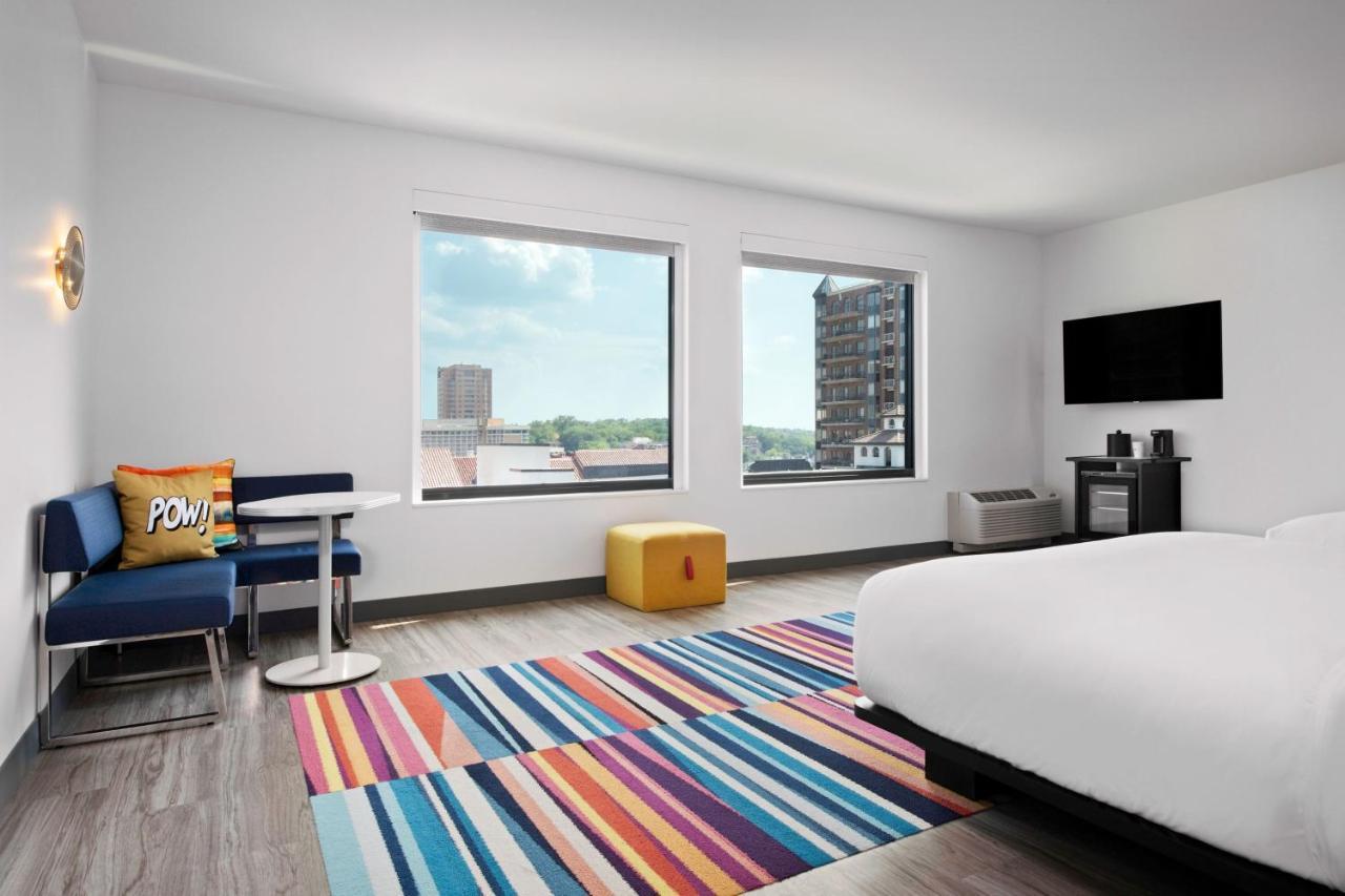 Aloft Kansas City Country Club Plaza Ngoại thất bức ảnh